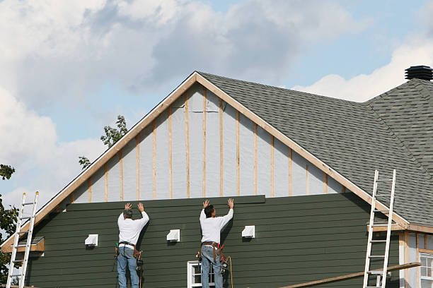 Professional Siding Replacement technician working in Hudgins, VA